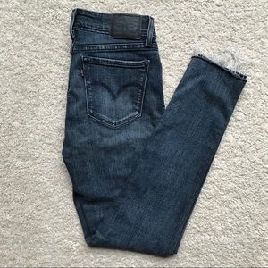 Levi’s 711 Skinny Jeans